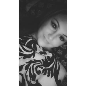 Meet your Posher, Katelyn